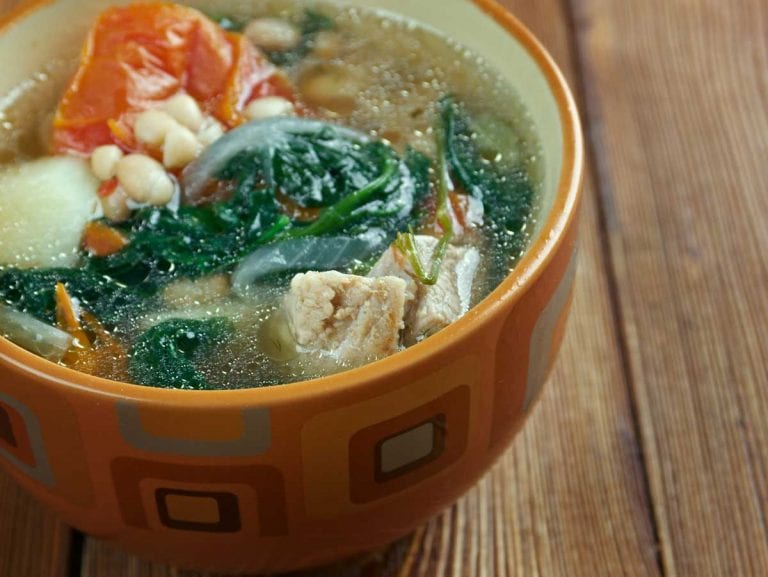 Caldo Gallego